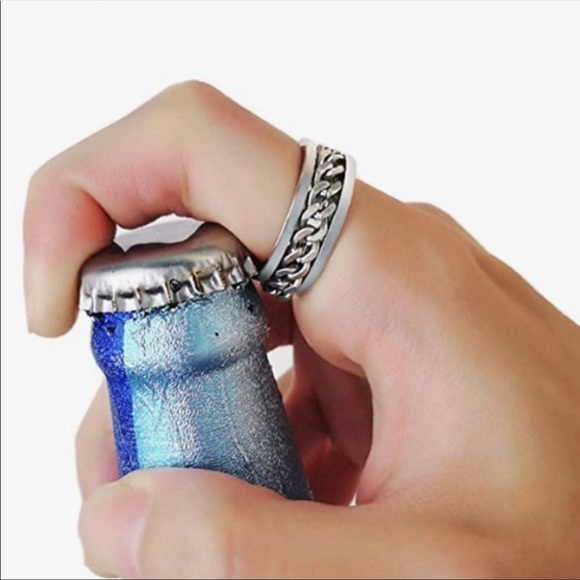 🦋3/$30🦋Fidget Spinner Stainless Steel Bottle Opener Unisex Chain Ring - Picture 3 of 6